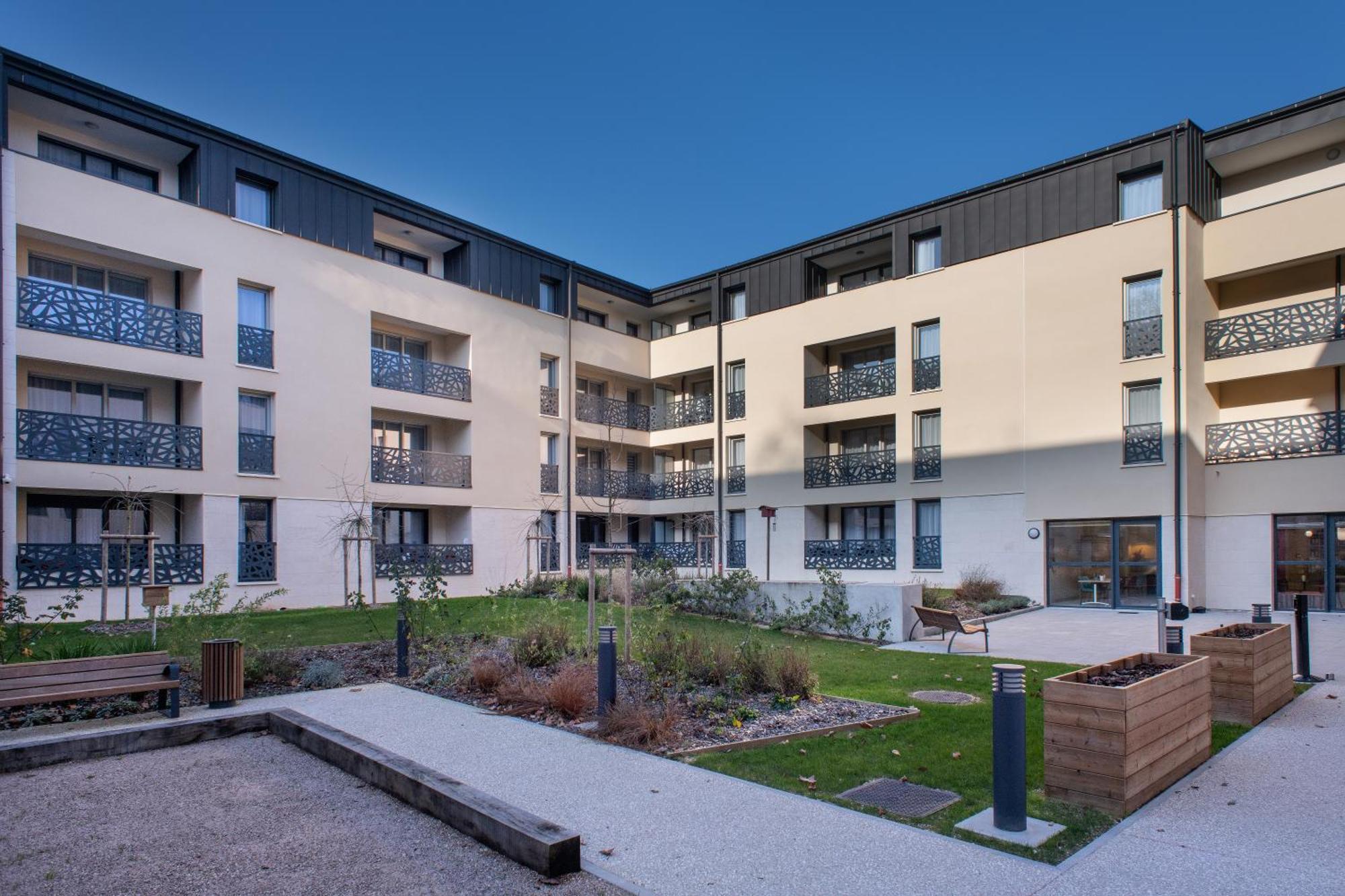 Aparthotel Domitys La Clef Des Arts Châlons-en-Champagne Exteriér fotografie
